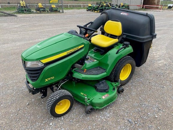 Main image John Deere X570