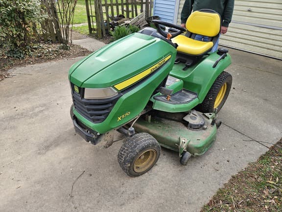 Image of John Deere X570 equipment image 1