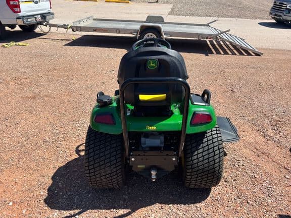 Image of John Deere X570 equipment image 3