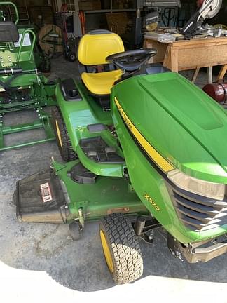 Image of John Deere X570 equipment image 3