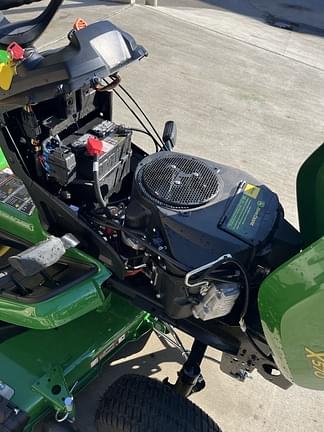 Image of John Deere X570 equipment image 4