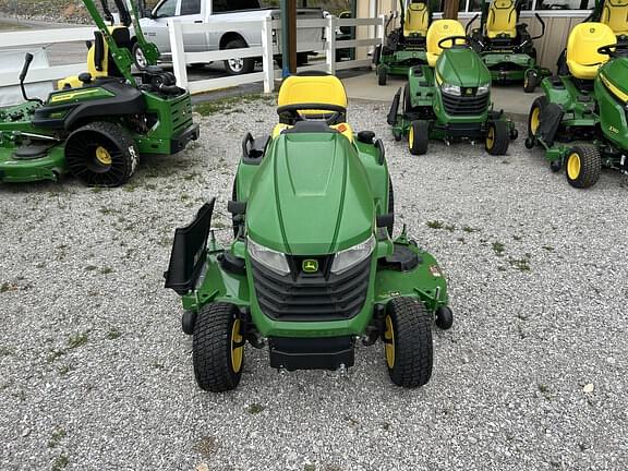 Image of John Deere X570 equipment image 3