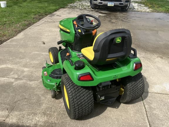 Image of John Deere X570 equipment image 2