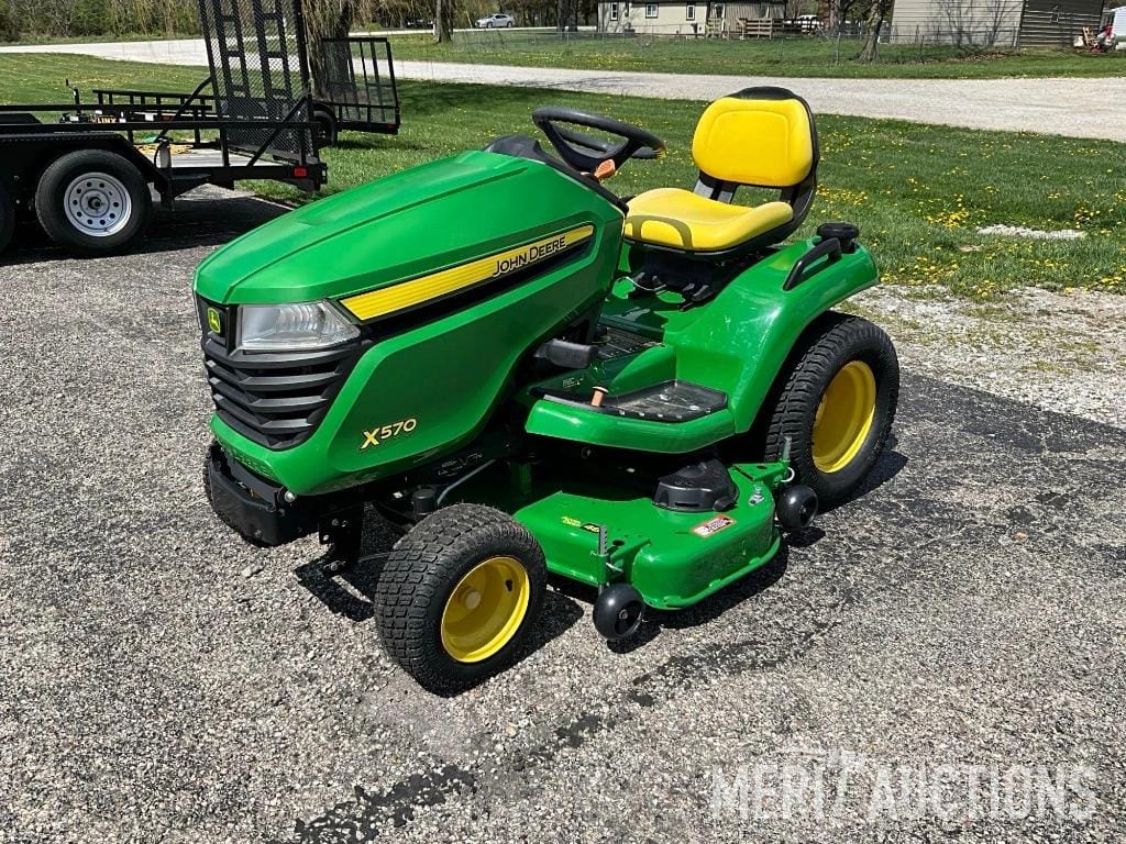 2023 John Deere X570 Equipment Image0