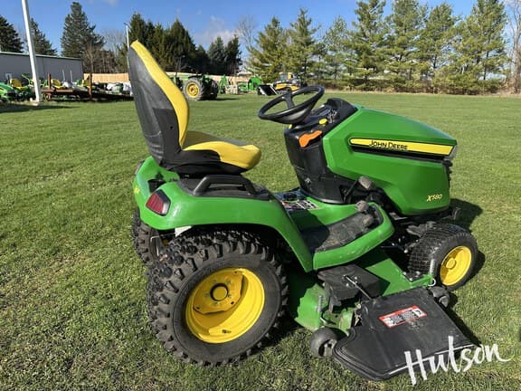 Image of John Deere X580 equipment image 1