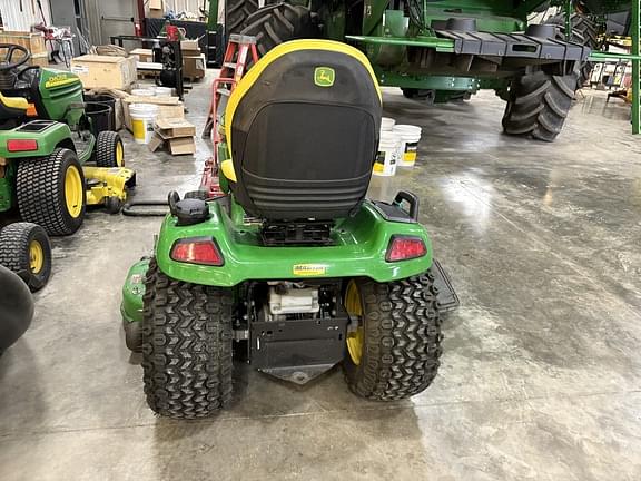 Image of John Deere X580 equipment image 1