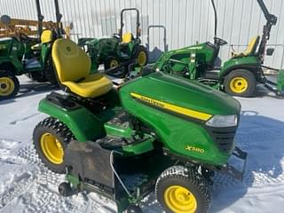 Image of John Deere X580 equipment image 2