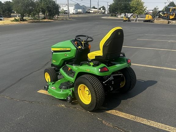 Image of John Deere X584 equipment image 2