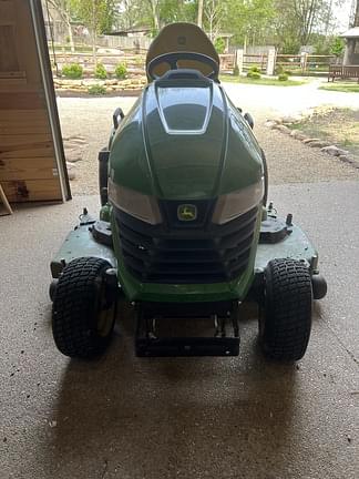 Image of John Deere X584 equipment image 4