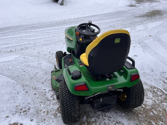 Image of John Deere X584 equipment image 3