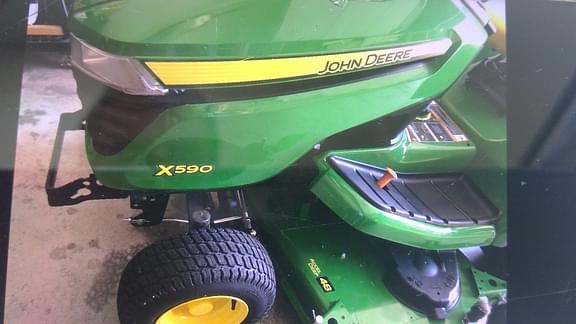 Image of John Deere X590 equipment image 2