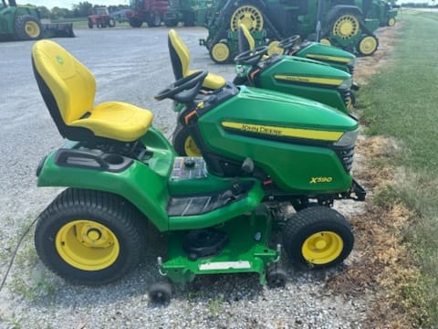 2023 John Deere X590 Equipment Image0
