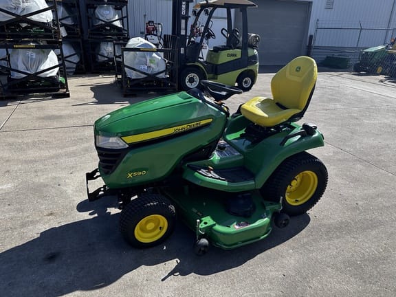 2023 John Deere X590 Equipment Image0