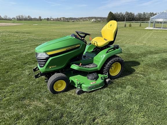 Image of John Deere X590 equipment image 1