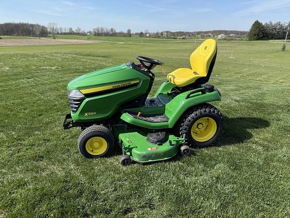 Image of John Deere X590 equipment image 2