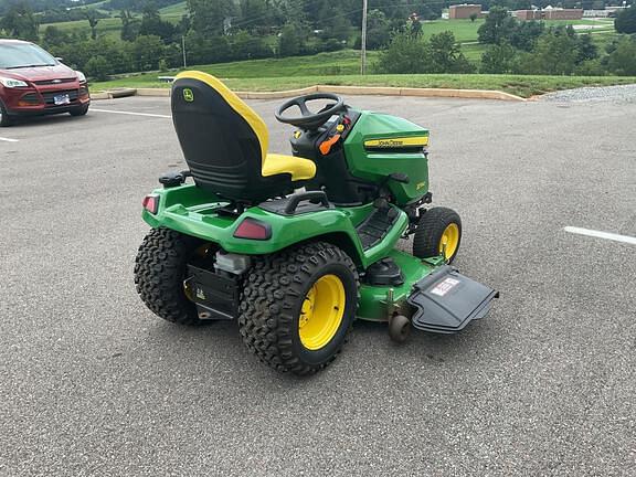 Image of John Deere X590 equipment image 3