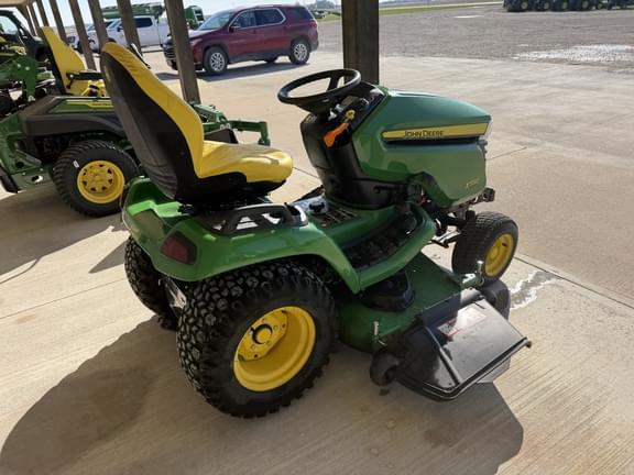 Image of John Deere X590 equipment image 2