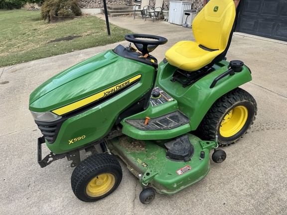 2023 John Deere X590 Equipment Image0