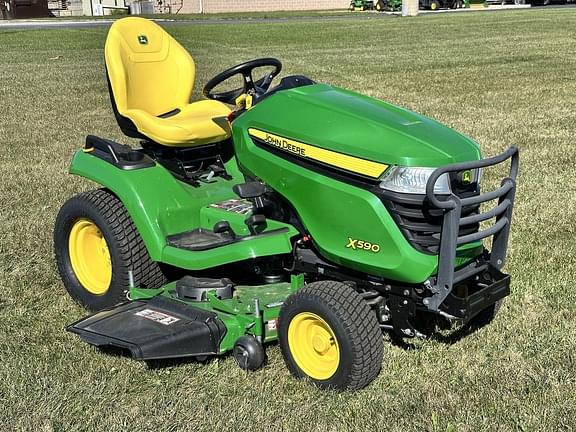 Image of John Deere X590 Primary image