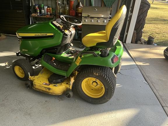 Image of John Deere X590 equipment image 1