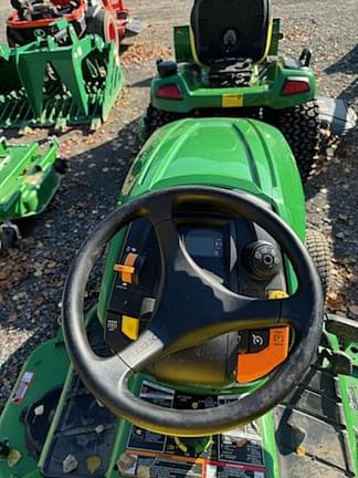 Image of John Deere X590 equipment image 3