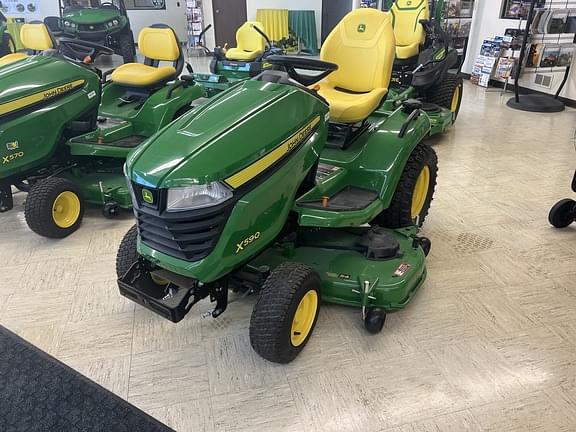 Image of John Deere X590 equipment image 1