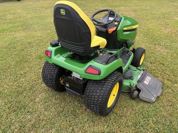Image of John Deere X590 equipment image 3