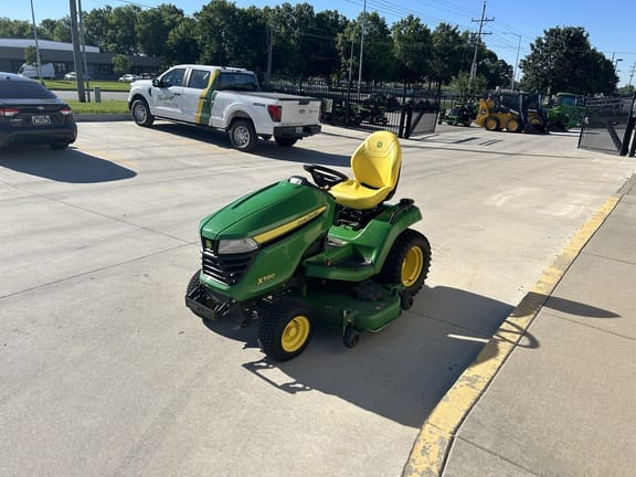 Main image John Deere X590