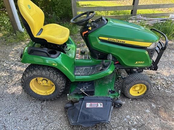 Image of John Deere X590 equipment image 4