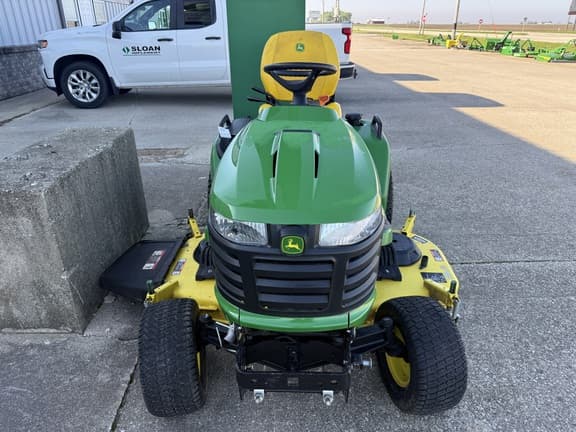 Image of John Deere X730 equipment image 1