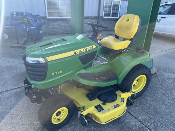 2023 John Deere X730 Equipment Image0