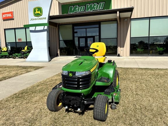 Image of John Deere X730 equipment image 2