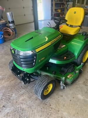2023 John Deere X730 Image