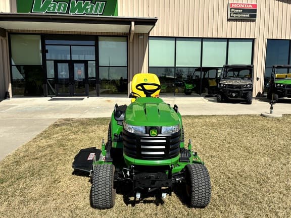 Image of John Deere X730 equipment image 3
