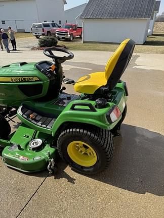 Image of John Deere X730 equipment image 3