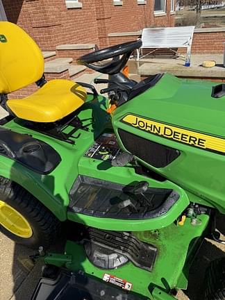 Image of John Deere X730 equipment image 3