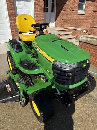 Image of John Deere X730 equipment image 4