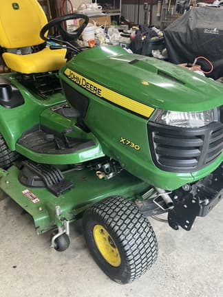 Image of John Deere X730 equipment image 1