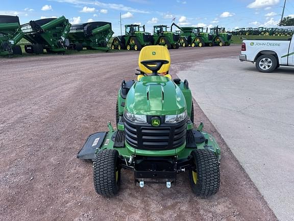 Image of John Deere X730 equipment image 2