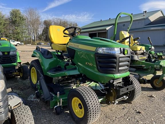2023 John Deere X730 Equipment Image0