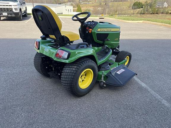 Image of John Deere X730 equipment image 3