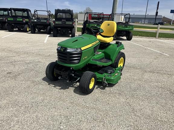 Image of John Deere X730 equipment image 1