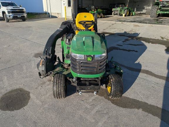 Image of John Deere X730 equipment image 3