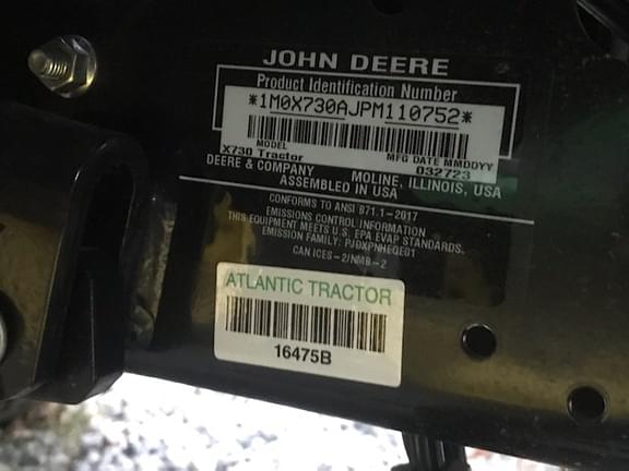 Image of John Deere X730 equipment image 4