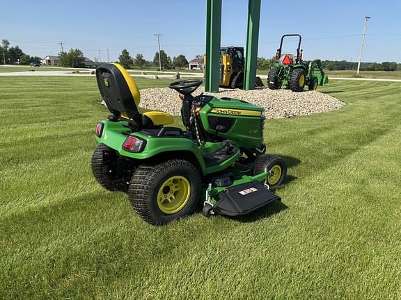 Image of John Deere X730 equipment image 1