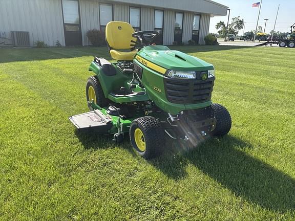 Image of John Deere X730 equipment image 2