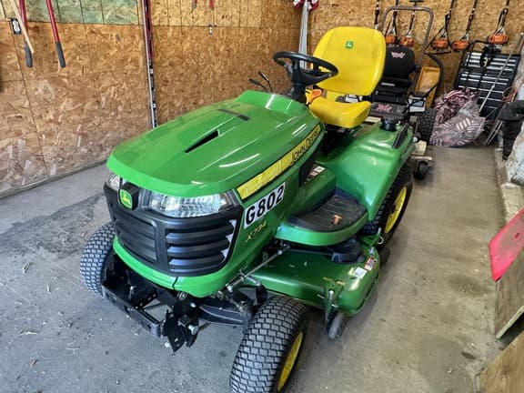 Image of John Deere X734 Primary image