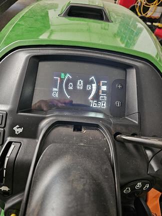 Image of John Deere X738 equipment image 4