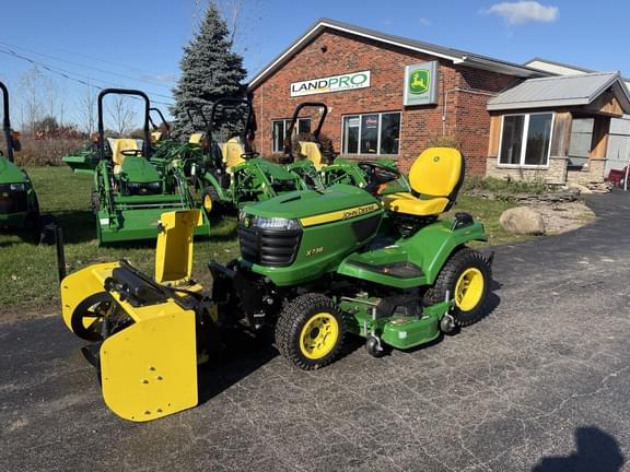 Image of John Deere X738 Primary image