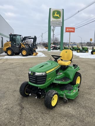 Main image John Deere X738